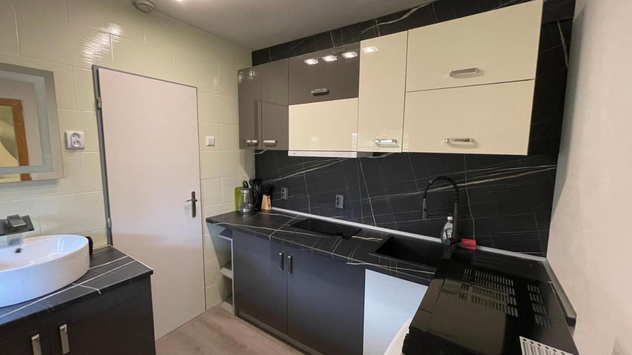 Lipno Pearl 2 Apartment ลิปโนนัดเวิลตาวู ภายนอก รูปภาพ